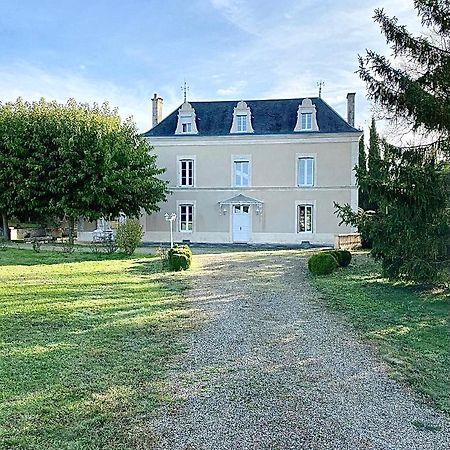 La Maladrie Vouzailles Exterior foto